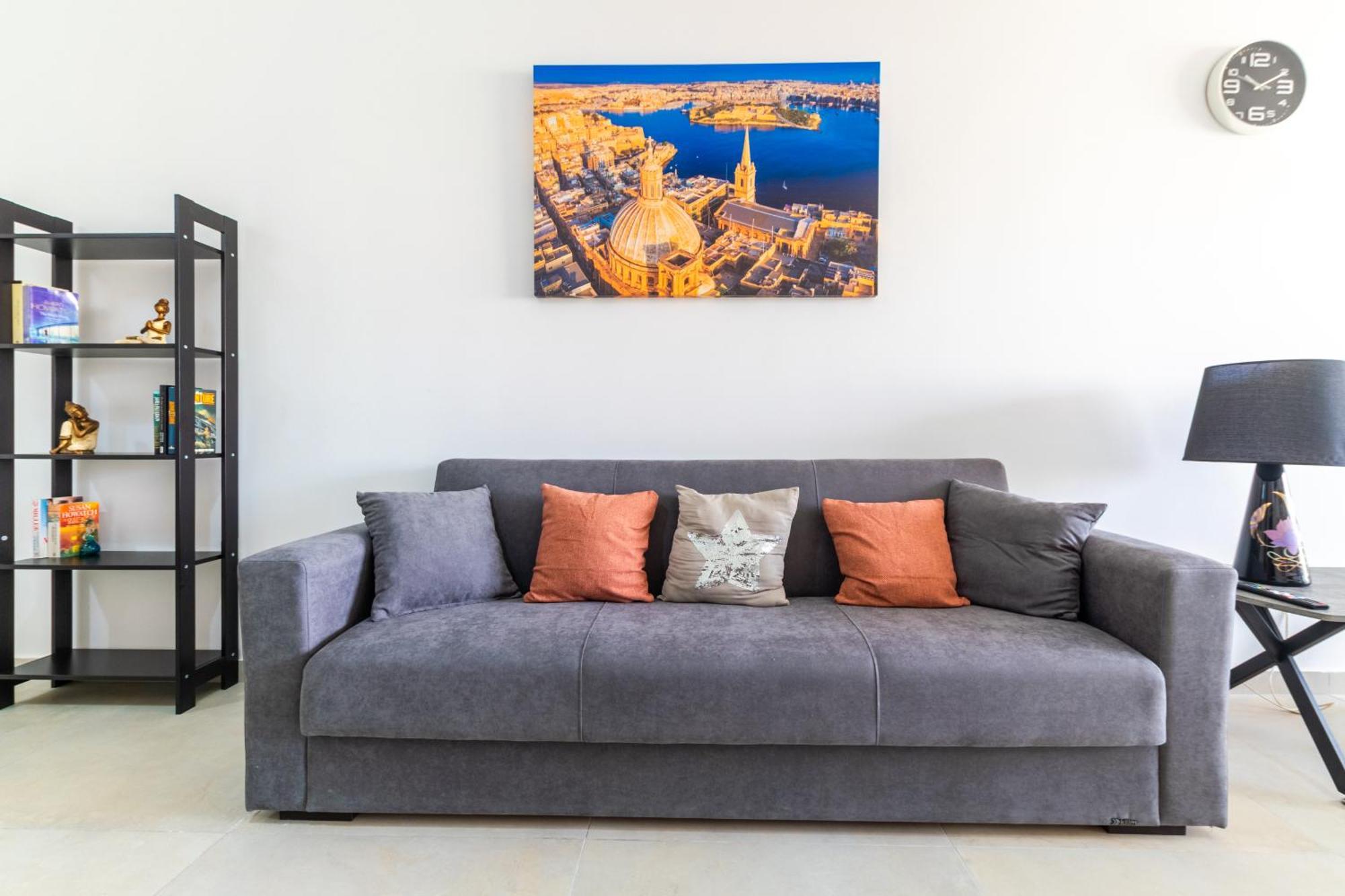 Appartement Brand New 3 Bdr 2 Bth B10 *